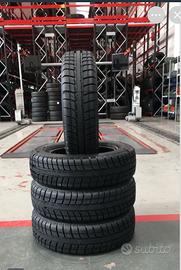 Quattro gomme da neve Yokohama