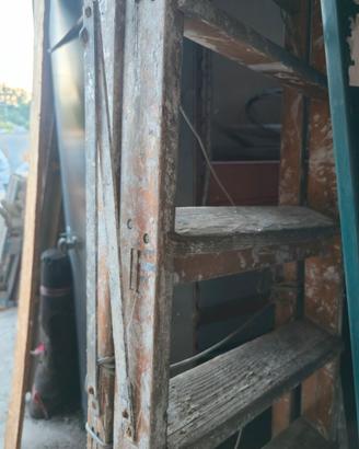 Scala in legno