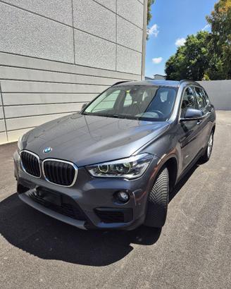 BMW X1 F48 xdrive 18d Business auto