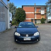 VW Golf 5 1.9 TDI anno 2006 (solo ricambi)