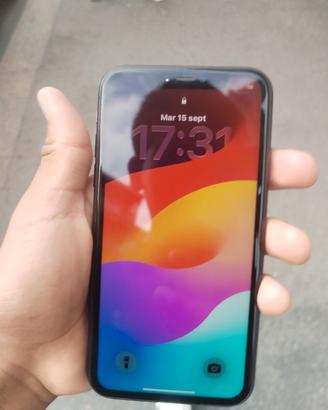 iPhone 11 