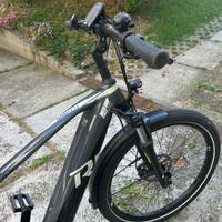 Bicicletta elettrica e-bike Raymon