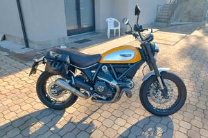 Ducati scrambler 800 classic
