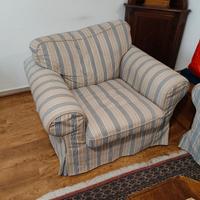 divano e poltrona semi nuovi