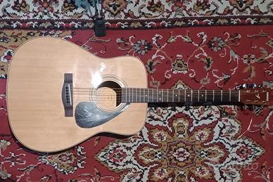 Yamaha f370 Natural