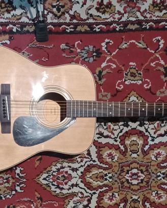 Yamaha f370 Natural