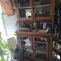 Mobili in stile e arte povera