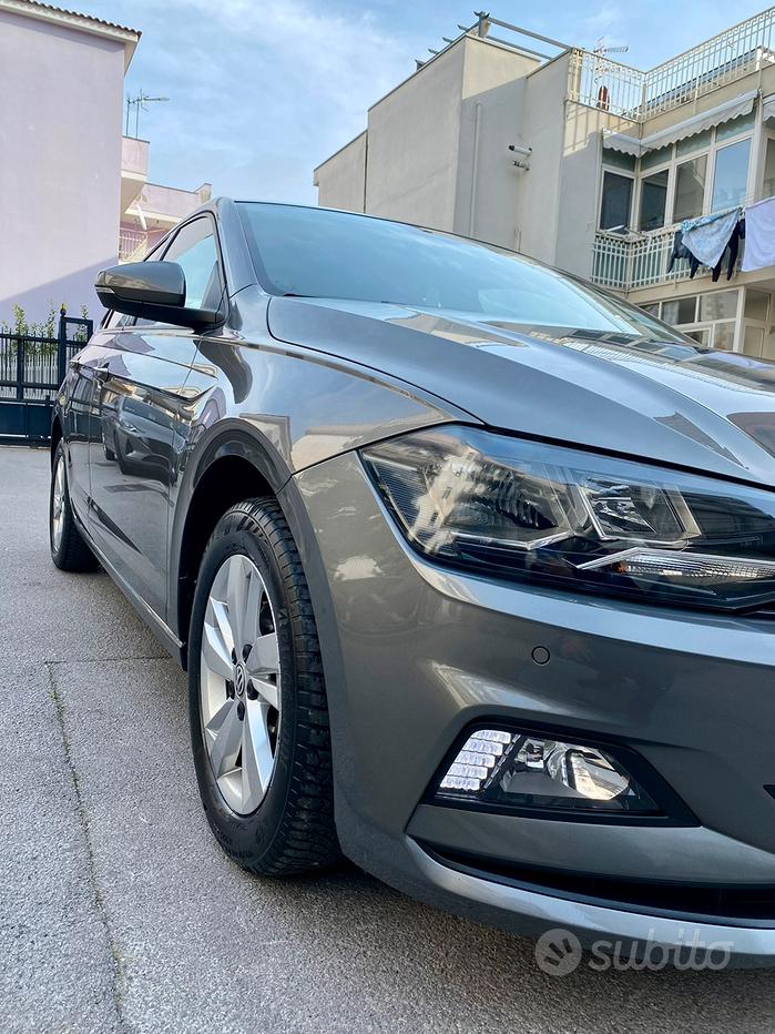 VOLKSWAGEN Polo 6ª serie