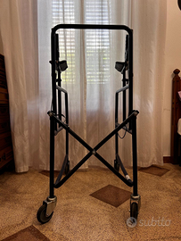 Deambulatore con freni