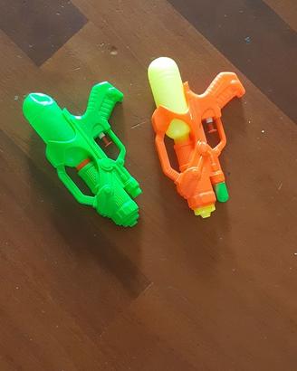 Giochi vari per spiaggia e mare