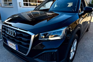 Audi Q2 30 TFSI Business 2021