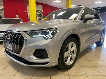 AUDI Q3 35 TDI S tronic *led/telec/pdc*