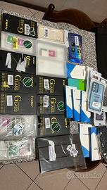 ACCESSORI X TELEFONI TABLET  DI CIRCA 40 PEZZI