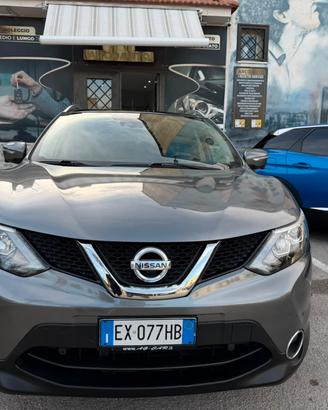 Nissan Qashqai 1.6 dCi 4WD Acenta Premium