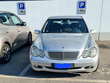 Mercedes c 220 w203