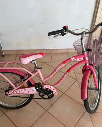 Lotto/Stock 3 Biciclette da città e bambina