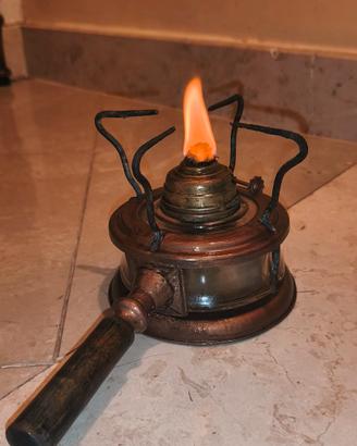 Antico fornello a spirito-scaldavivande da tavola-