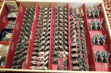 Warhammer Fantasy - 200 Miniature + Materiale