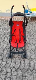 Passeggino ultra leggero chicco