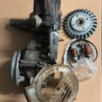 Blocco motore V9A1M- vespa 90 IT