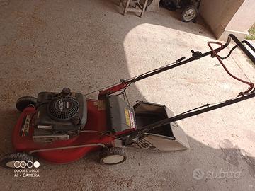 rasaerba a scoppio/soffiatore 4t