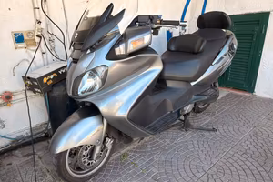 Burgman 650 CVT rotto