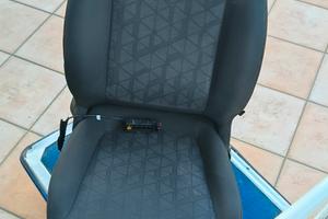 sedile Opel corsa 2019