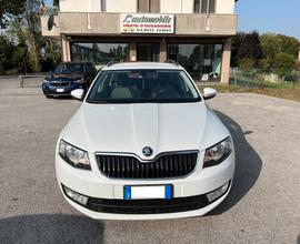Skoda Octavia 1.6 TDI CR 110 Wagon Executive Green