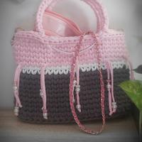 borsa fatta a mano con pochette estraibile