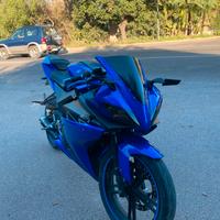 Yamaha yzf R125