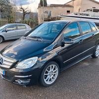 Mercedes-benz B 200 CDI BlueEFFICIENCY Premium