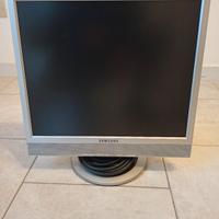 Monitor pc 17" Samsung SyncMaster 713BM
