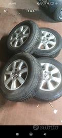 cerchi e gomme R17 Volkswagen 