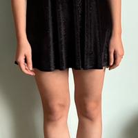 Abitino nero in velluto