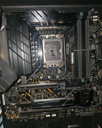 Scheda madre ASUS TUF GAMING B660M-PLUS WIFI
