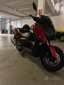 YAMAHA X-MAX 125 unico perfette condizioni