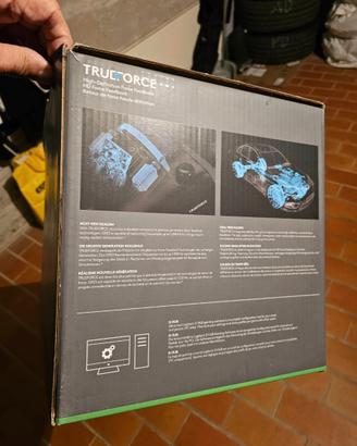 Volante per Xbox pedaliera e postazione