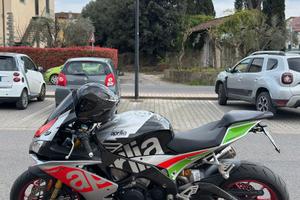 Aprilia RSV4RF 2017