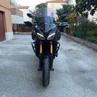 YAMAHA TRACER 900 ( MT-09 TRACER)