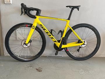 Scott addict RC 30 M ultegra