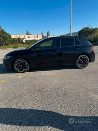 GOLF 2.0 TDI R-LINE PLUS DSG 17000 Km