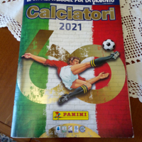 Figurine calciatori 2021