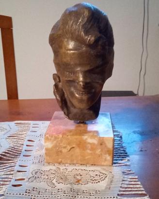 Scultura in bronzo