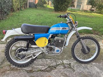 KTM 250e175