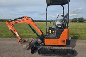 miniescavatore Hitachi u19 