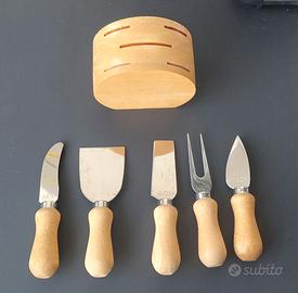 Set coltelli da formaggi