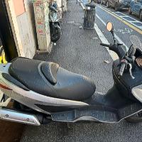 Suzuki Burgman 200 fine 2008 - PERMUTE