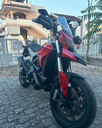 Ducati Hyperstrada 939
