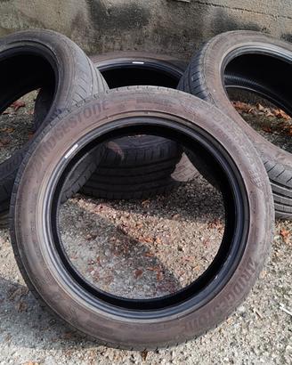 Bridgestone Turanza 235/45 R18