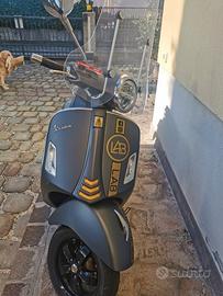 Piaggio Vespa 300 GTS - 2021